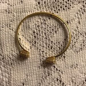 Purple gem gold bangle